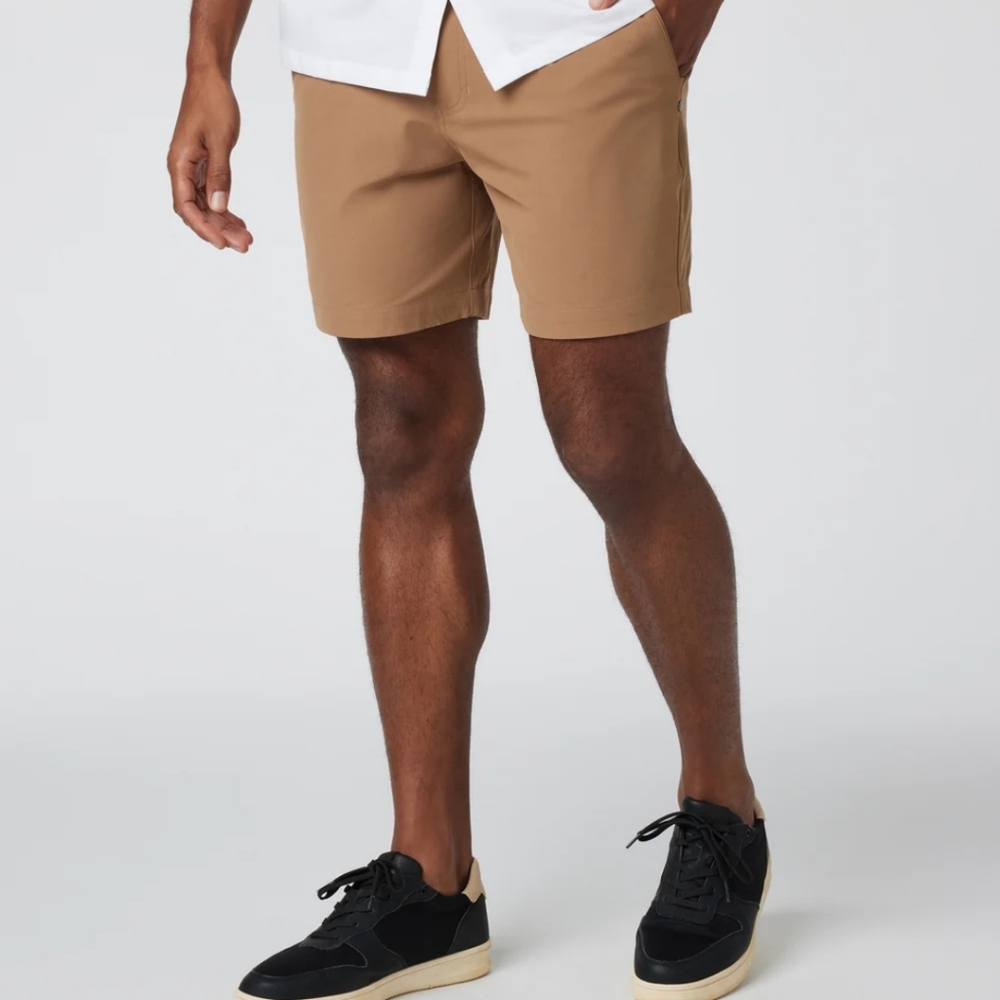 Vuori mens meta short. 32. 6.5" inseam.